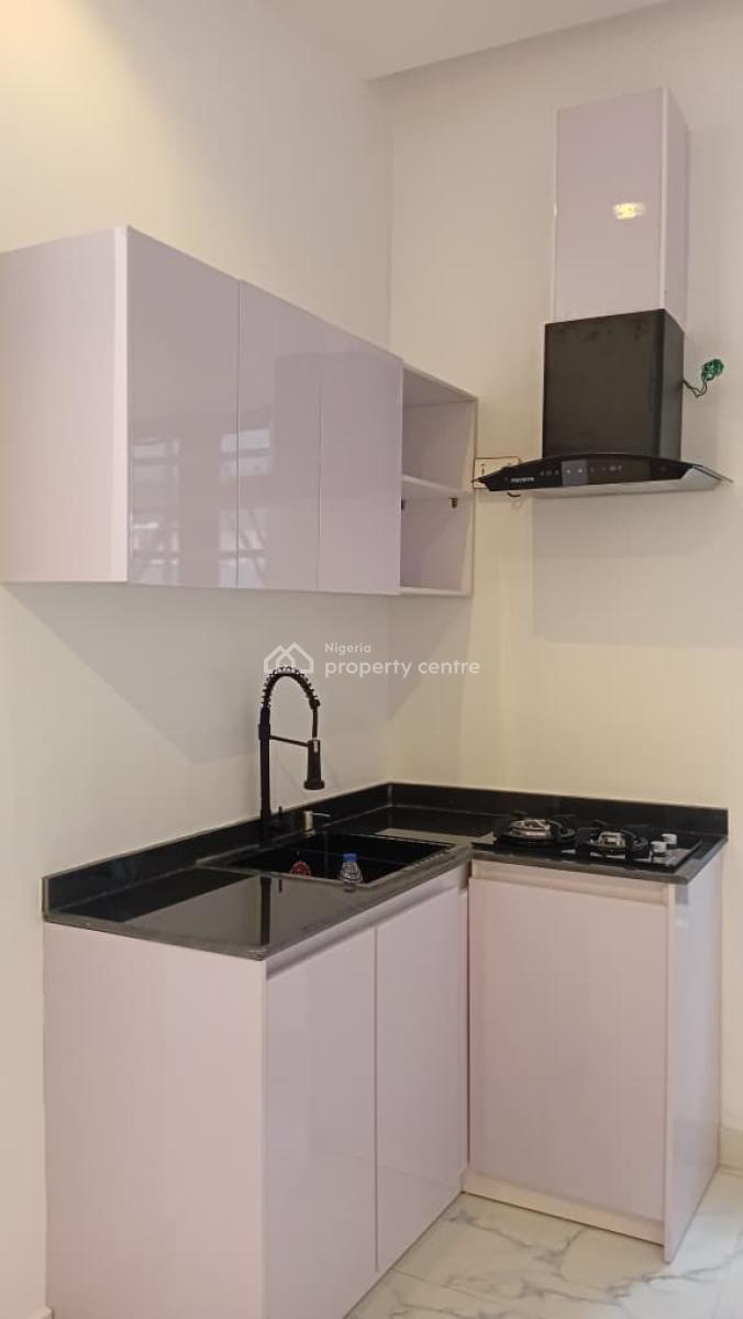 Downstairs Shared Mini Flat Apartment in Chevy View Estate, Chevy View Estate, Lekki, Lagos, Self Contain (single Rooms) for Rent