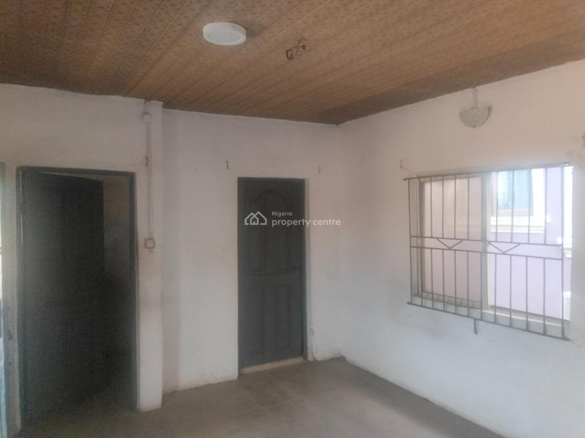 Affordable 2bedroom with 2 Toilets in a Calm Environment, Alapere, Alapere, Ketu, Lagos, Flat / Apartment for Rent