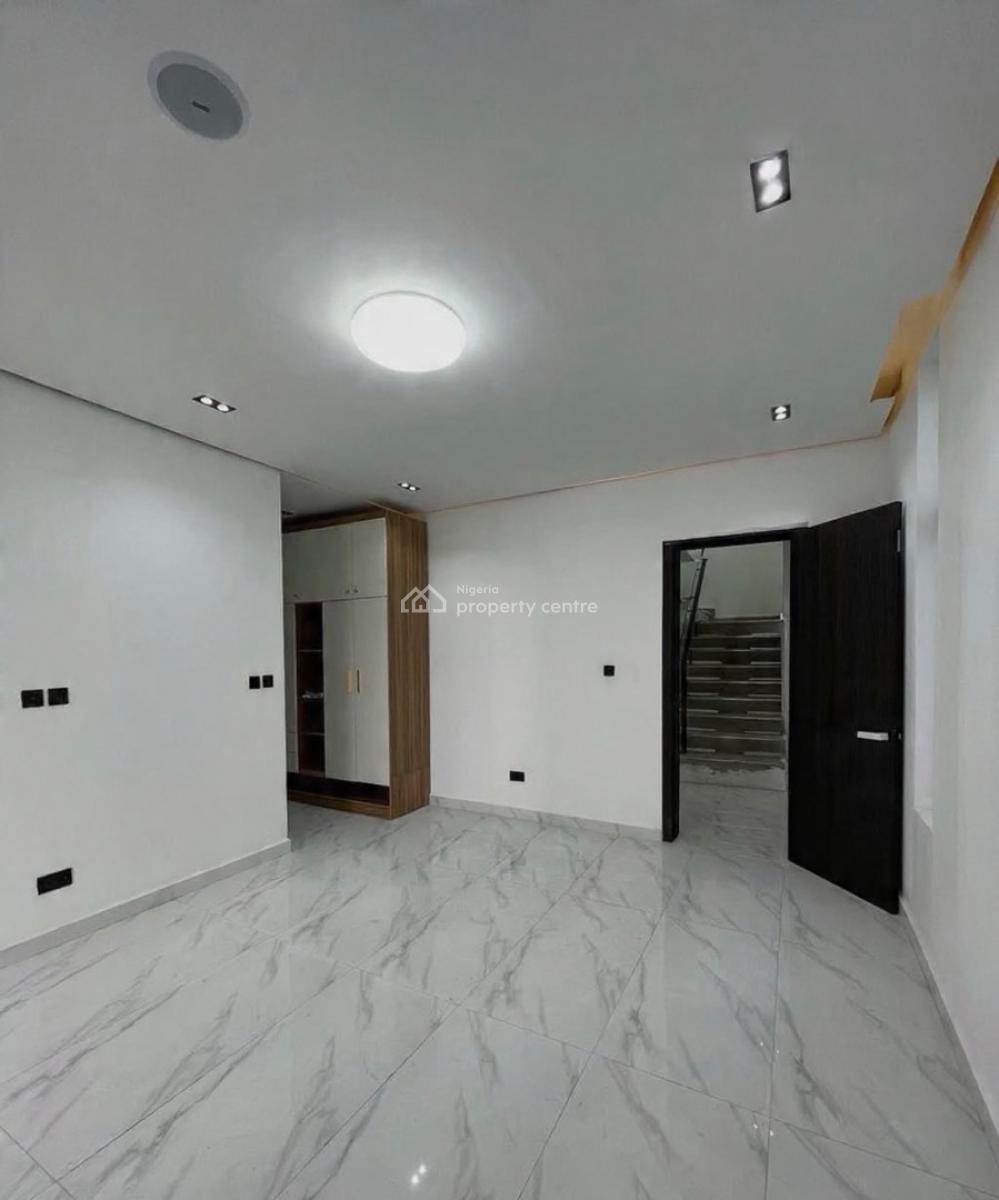 Lovely 4 Bedroom Semi Detached Duplex with Bq, Chevron, Lekki, Lagos, Semi-detached Duplex for Sale