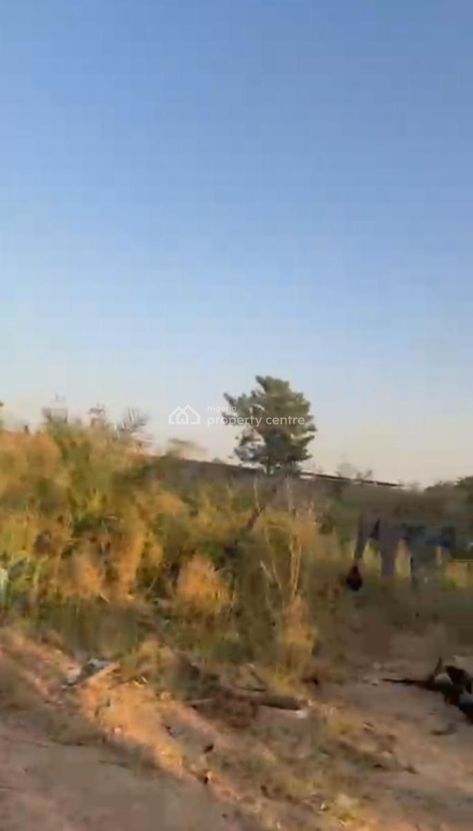 a Strategic 1700sqm of Residential Land with C of O Handy, Jahi, Abuja, Residential Land for Sale