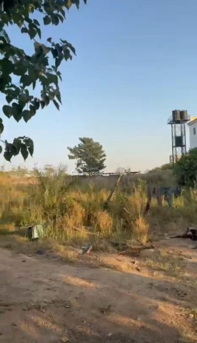 a Strategic 1700sqm of Residential Land with C of O Handy, Jahi, Abuja, Residential Land for Sale