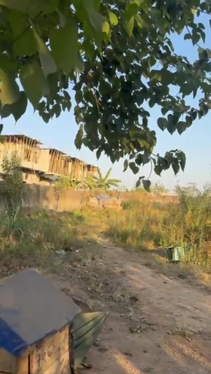 a Strategic 1700sqm of Residential Land with C of O Handy, Jahi, Abuja, Residential Land for Sale