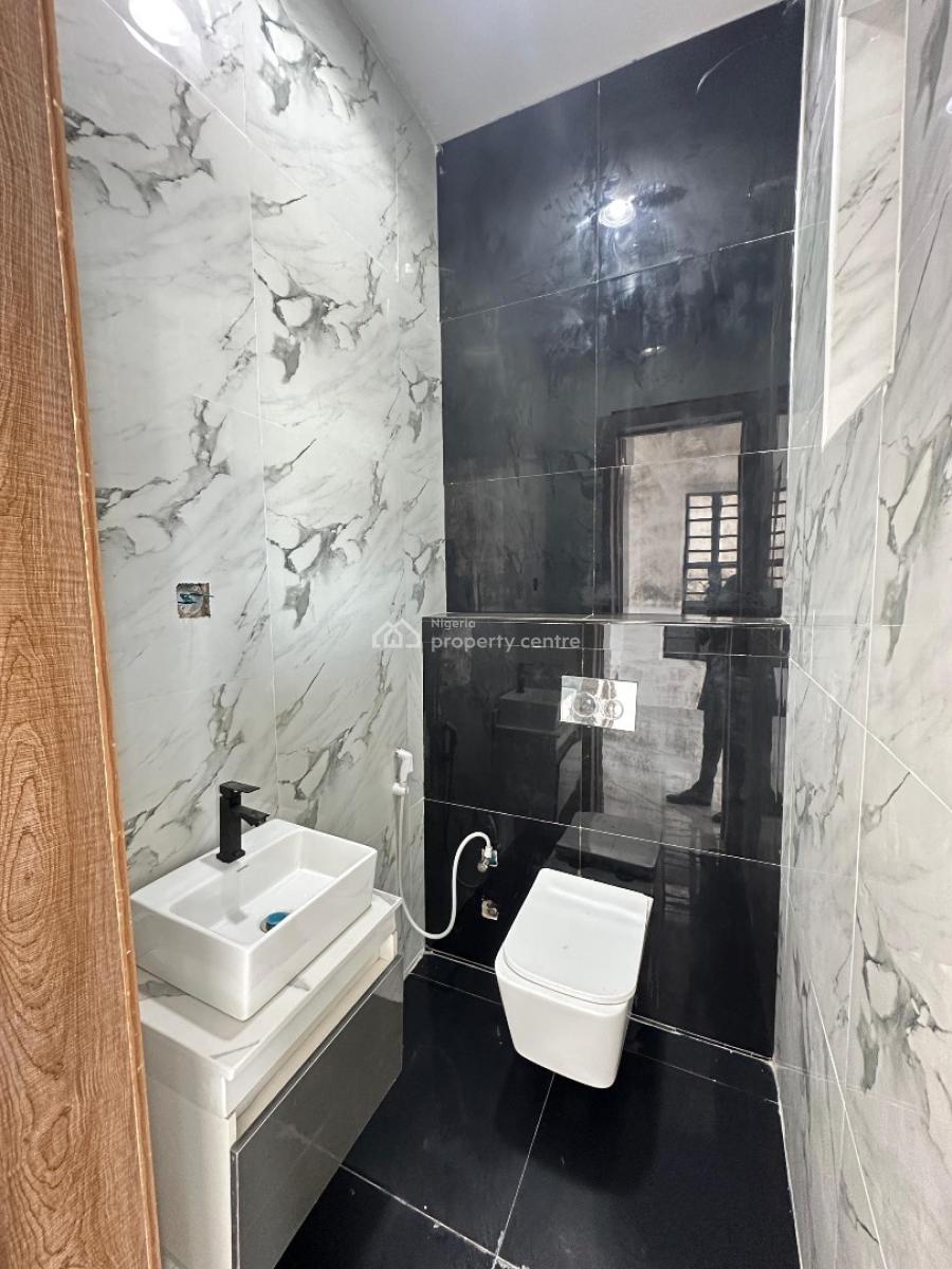 Exquisite 4-bedroom Semi-detached Duplex with Bq -- Idado, Lekki, Idado, Lekki, Lagos, Semi-detached Duplex for Sale