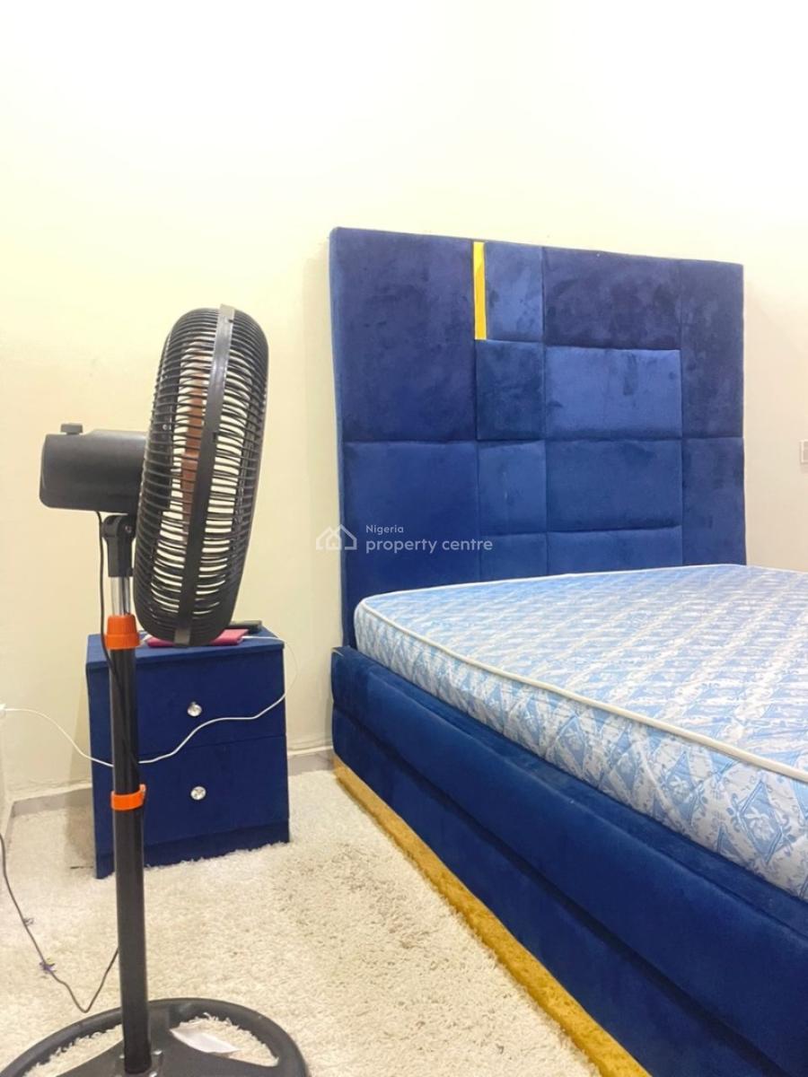 Spacious Standard Room Upstairs in a Duplex, Ikota Villa Estate, Lekki, Lagos, Self Contain (single Rooms) for Rent