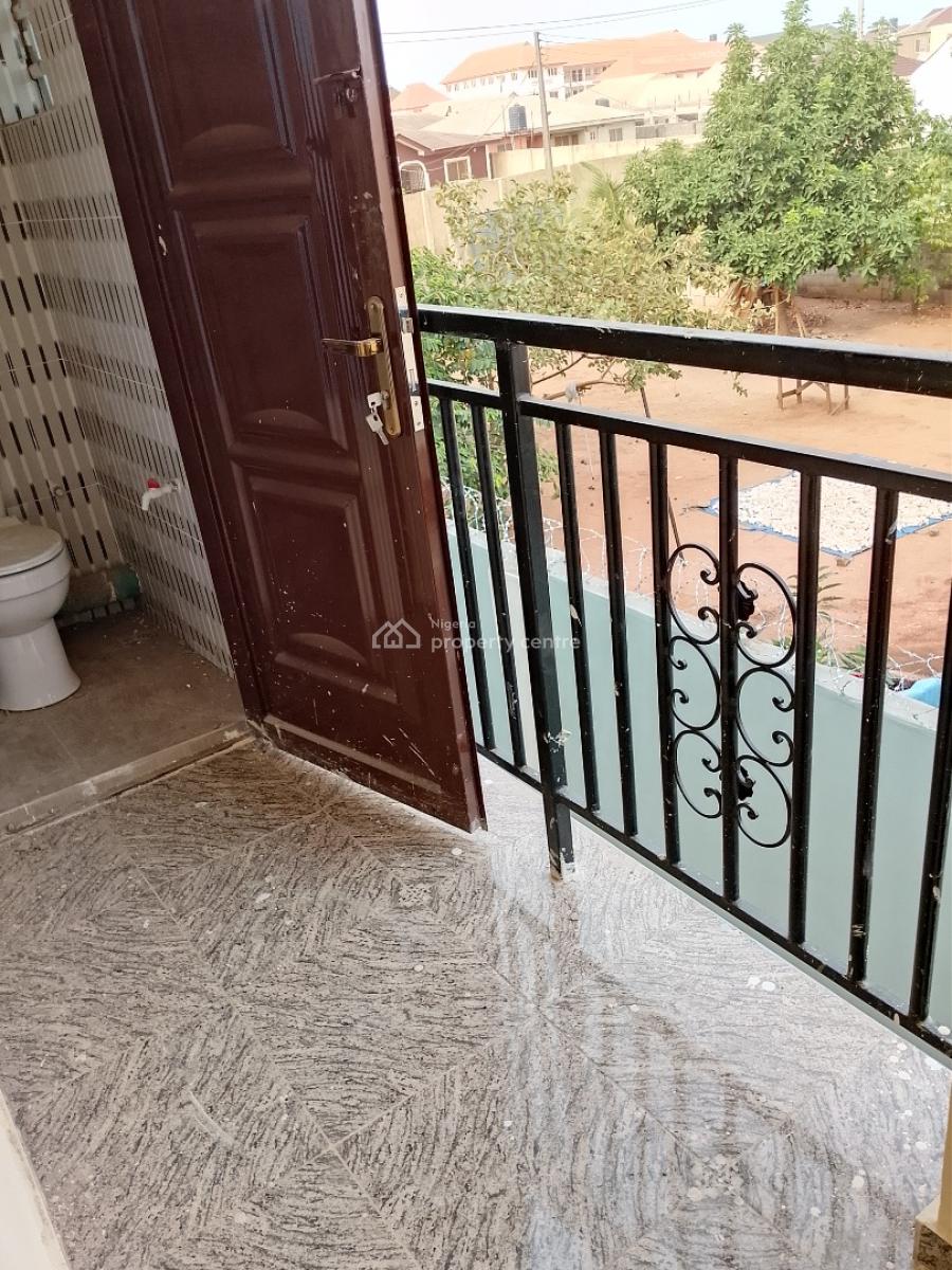 2 Bedroom Flat, Oreyo, Igbogbo, Ikorodu, Lagos, Flat / Apartment for Rent