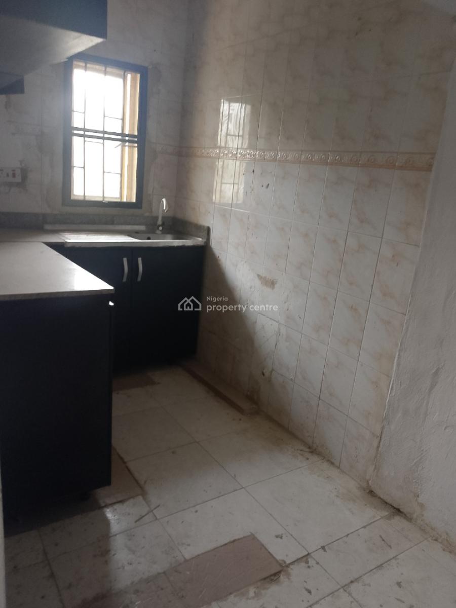2 Bedroom Apartment, Thomos Estate, Ajah, Lagos, Flat / Apartment for Rent
