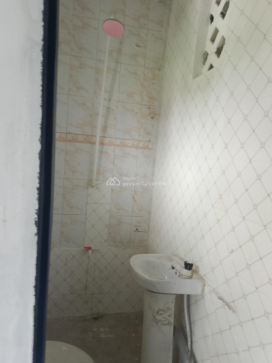 2 Bedroom Apartment, Thomos Estate, Ajah, Lagos, Flat / Apartment for Rent