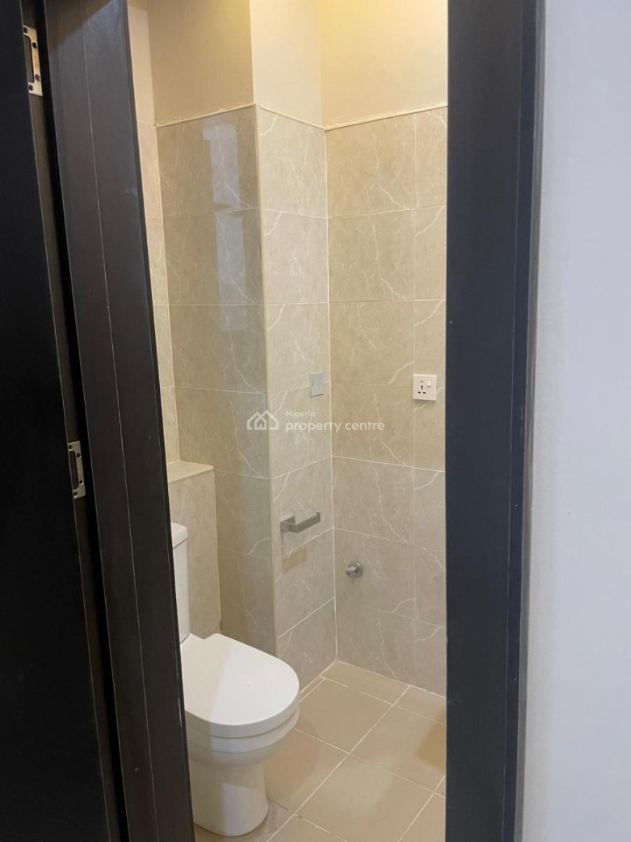 3 Bedroom Flat, Lekki Phase 1, Lekki, Lagos, Flat / Apartment for Rent