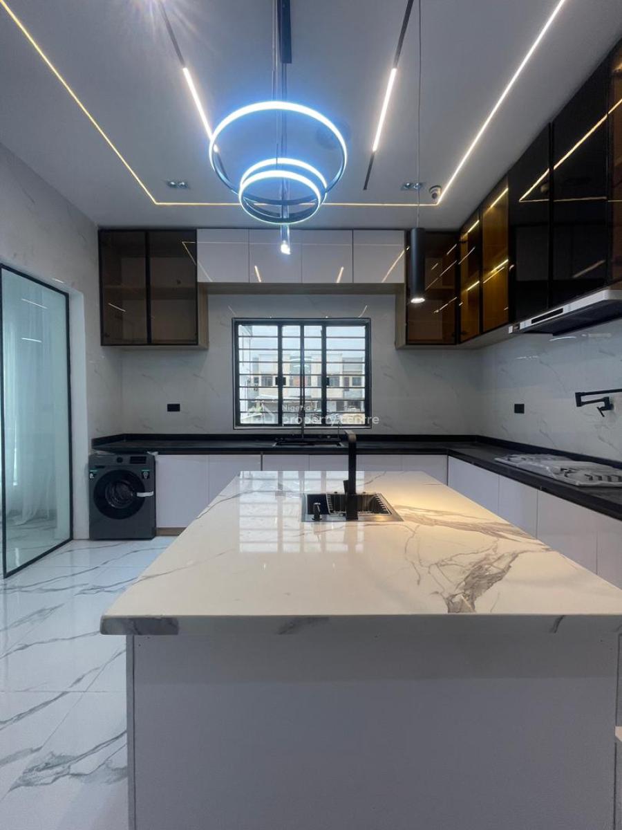 Gigantic  5 Bedroom Fully Detached Duplex with Bq, Cinema and Pool, Chevron Toll Gate, Lekki, Lagos, Detached Duplex for Sale