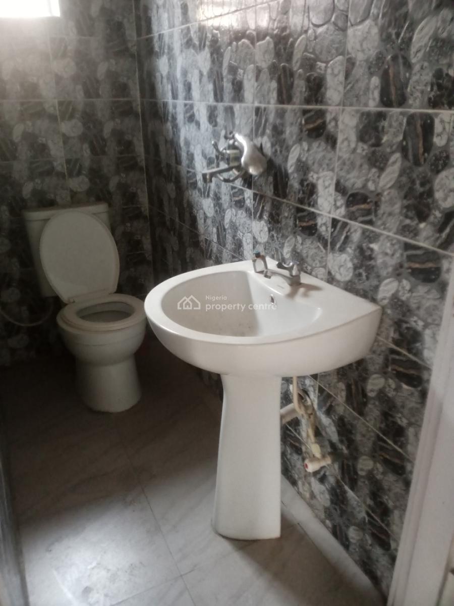 Very Sharp and Standard 2 Bedroom Apartment Upstairs with Pop Finishin, Phase 2, Lakowe, Ibeju Lekki, Lagos, Flat / Apartment for Rent