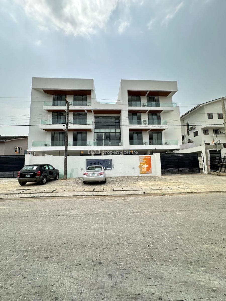 Outstanding 2 Bedroom Apartment with Elevator, Swimming Pool and Gym, Lekki Phase (1), Lekki, Lagos, Block of Flats for Sale
