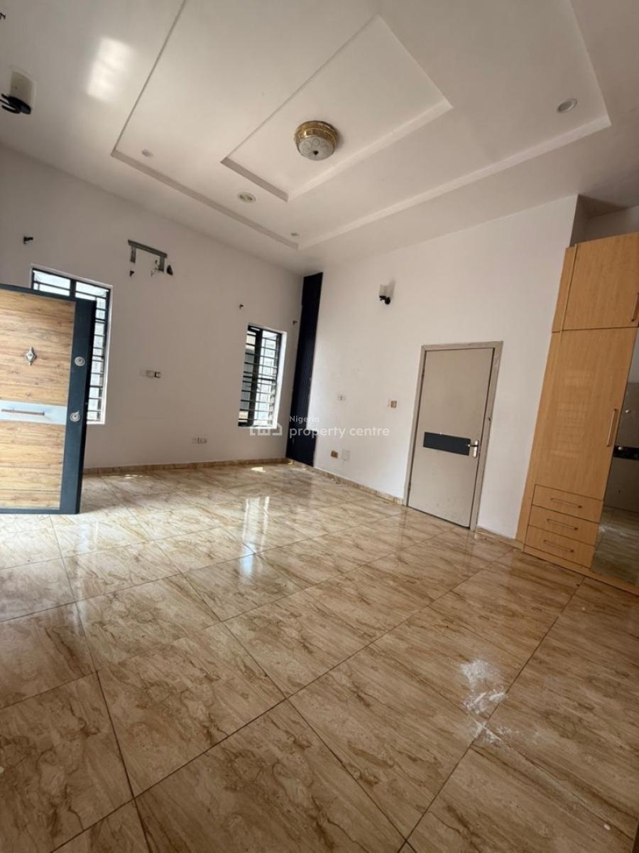 Standard and Beautiful Master Bedroom ( Shared Apt ), Ikate Lekki Lagos, Ikate, Lekki, Lagos, Self Contain (single Rooms) for Rent