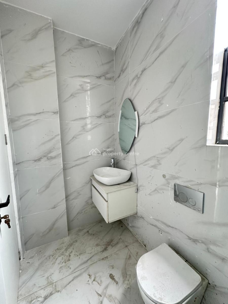 The Most Sought-after 2 Bedroom Luxury Serviced Apartment, Ultra-luxury Apartment with Rooftop Swimming Pool, Gym, Lekki Phase 1, Lekki, Lagos, Flat / Apartment for Sale