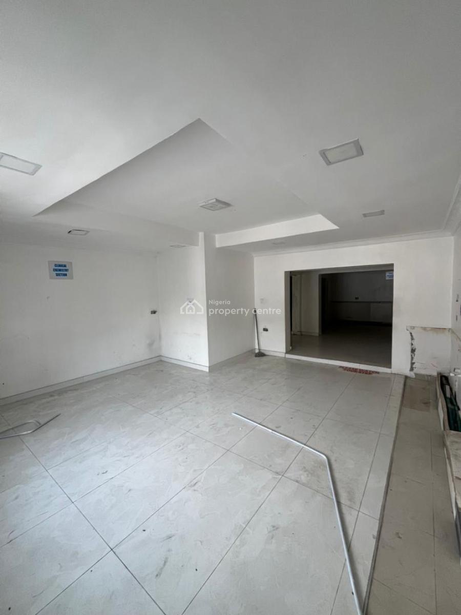 5 Bed Semi Detach Plus Bq, Lekki Phase 1, Lekki, Lagos, Commercial Property for Rent