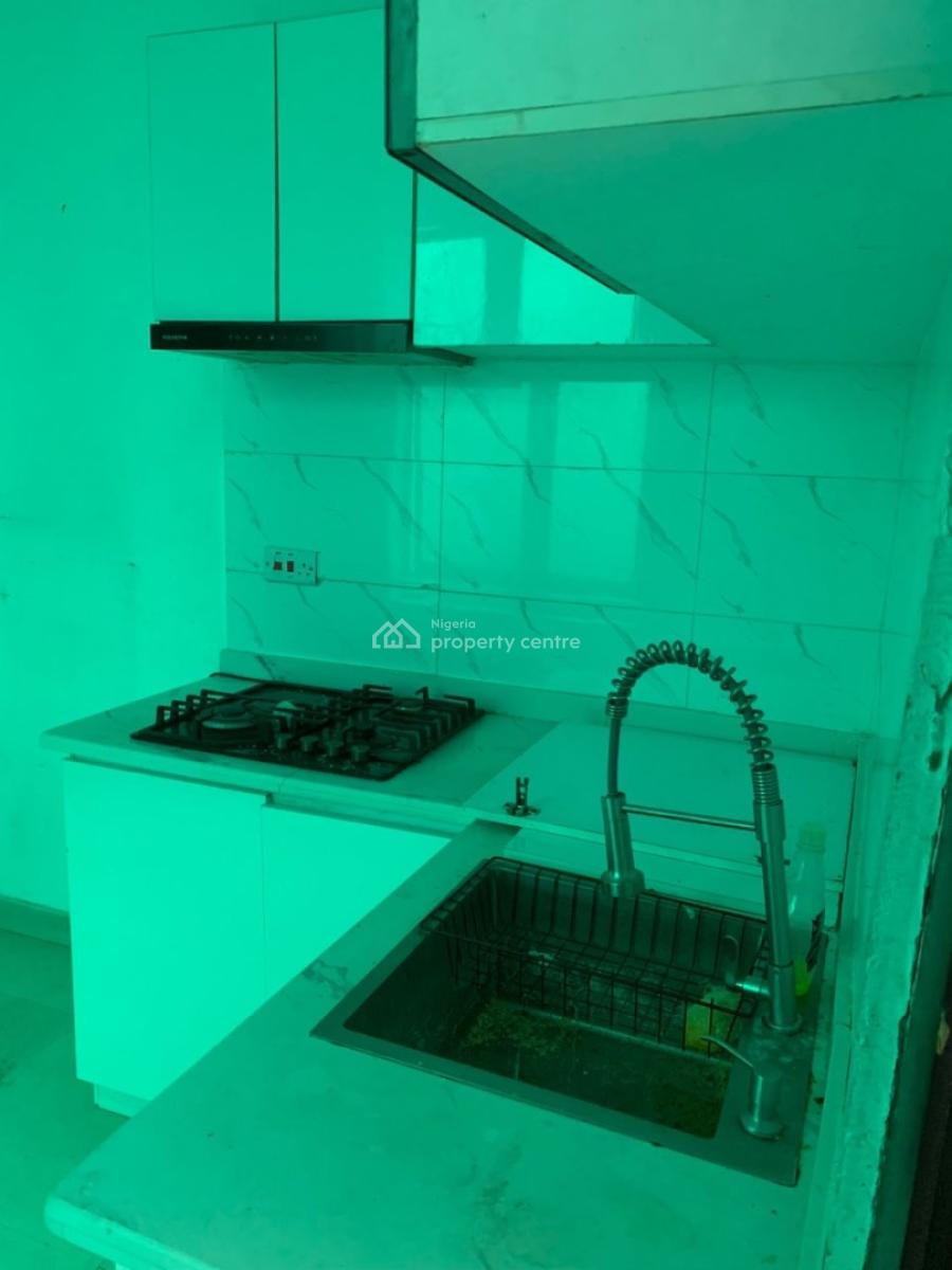 Spacious Self Contain Studio + Balcony, Swimming Pool, Chevy View Estate, Lekki Expressway, Lekki, Lagos, Self Contain (single Rooms) for Rent