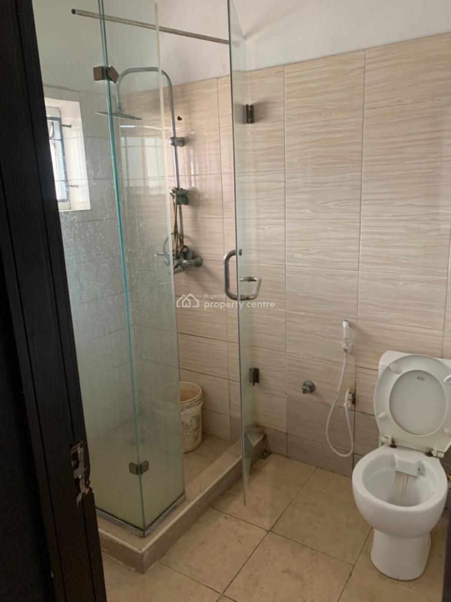 Spacious Self Contain Studio + Balcony, Swimming Pool, Chevy View Estate, Lekki Expressway, Lekki, Lagos, Self Contain (single Rooms) for Rent