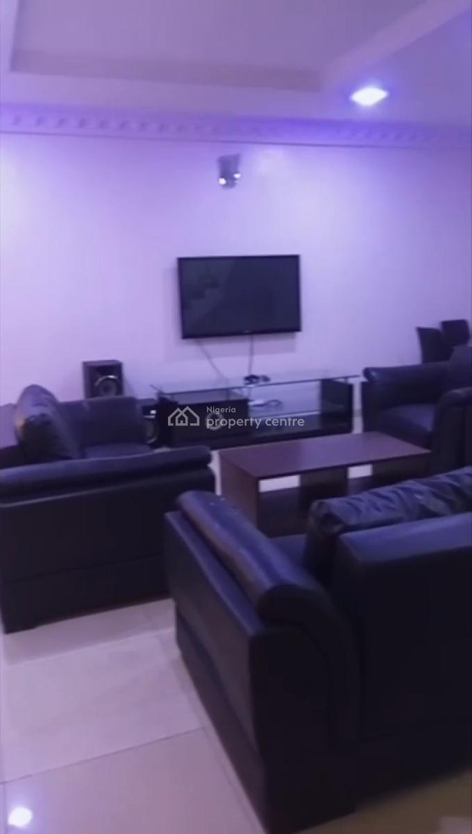 Well Maintained 4brm Terrace Duplex, Cheveron Drive, Lekki, Lagos, Terraced Duplex for Sale