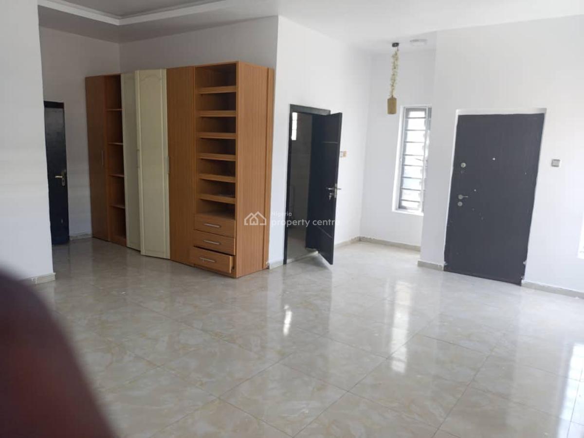 Well Maintained Spacious 4-bedroom Semi-detached Duplex with Bq, in a Secured Estate, Osapa, Lekki, Lagos, Semi-detached Duplex for Rent
