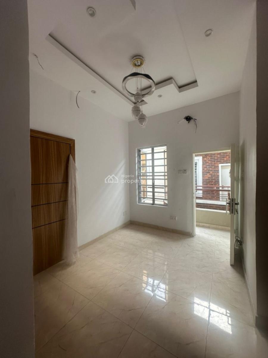 One Bedroom Penthouse with 2balconies, Idado Estate, Idado, Lekki, Lagos, Mini Flat (room and Parlour) for Rent