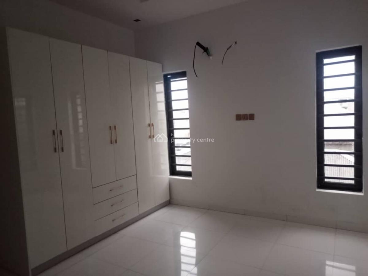 Contemporary Newly Built Spacious 4-bedroom Semi-detached Duplex with, in a Secured Estate, Ologolo, Lekki, Lagos, Semi-detached Duplex for Sale