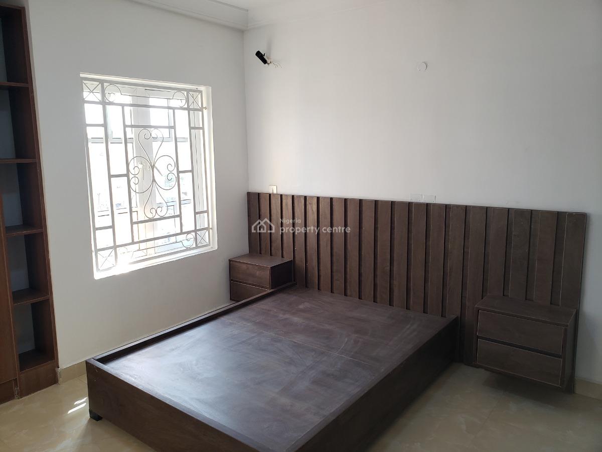 Brand-new Spacious 3bedroom Flat, By Centre Point Plaza, Guzape District, Abuja, Flat / Apartment for Rent