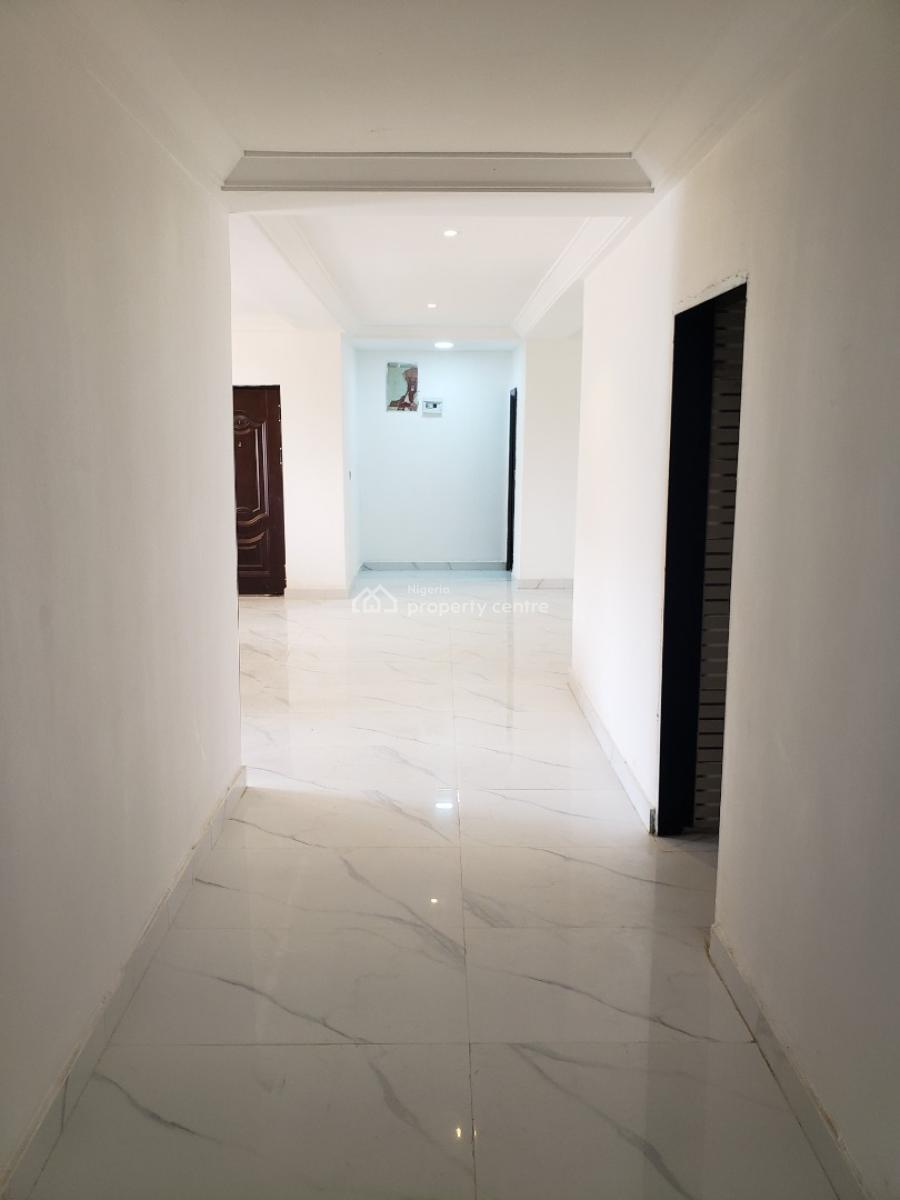 Brand-new Spacious 3bedroom Flat, By Centre Point Plaza, Guzape District, Abuja, Flat / Apartment for Rent