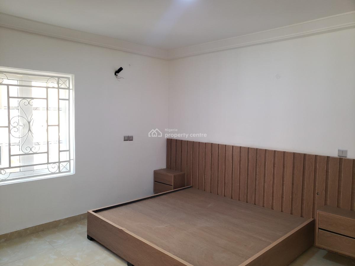 Brand-new Spacious 3bedroom Flat, By Centre Point Plaza, Guzape District, Abuja, Flat / Apartment for Rent