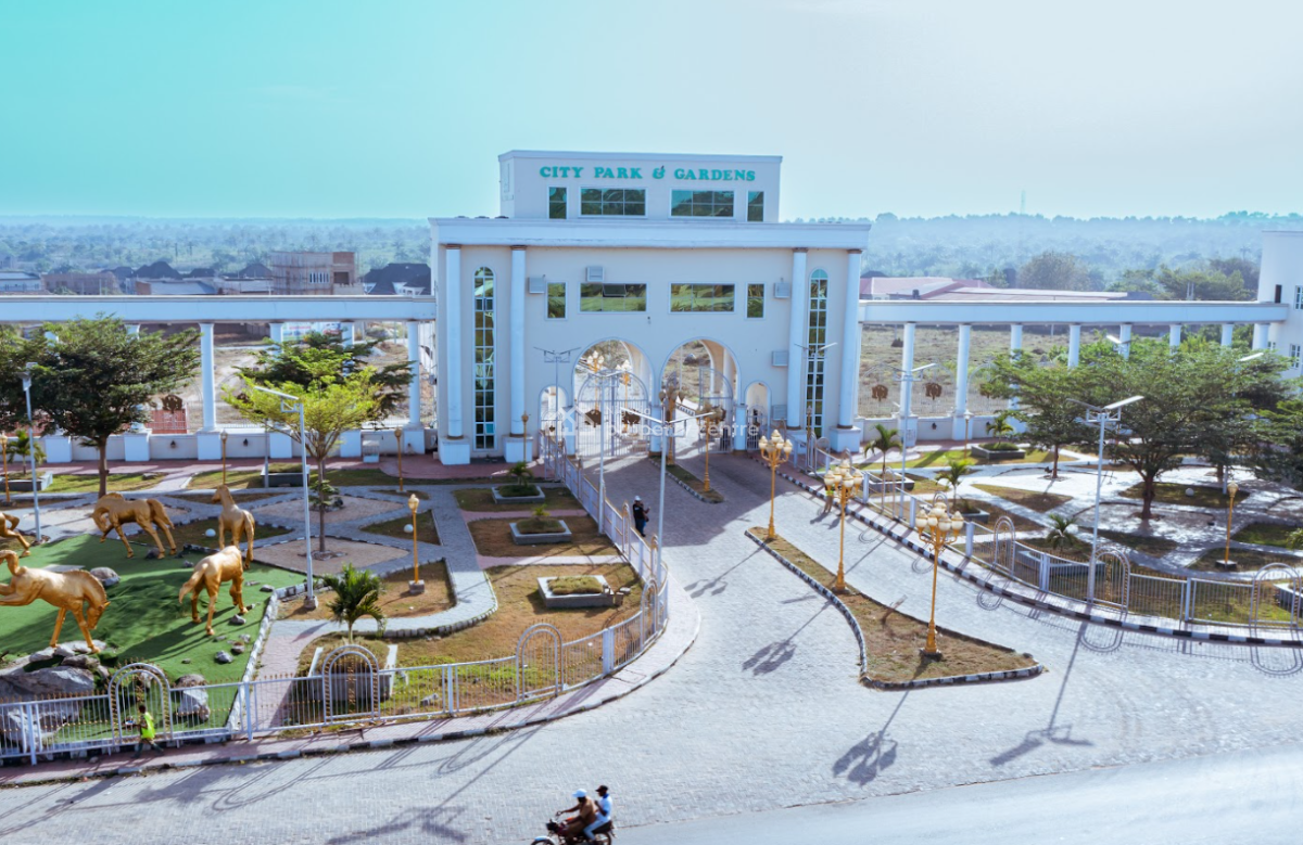 540sqm per Plot of Land in a Serene Estate., City Park and Gardens, Asejire., Egbeda, Oyo, Mixed-use Land for Sale