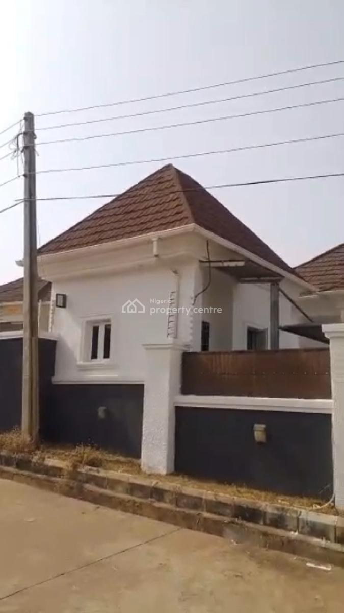 3bedroom Bungalow with 2room Bq, Efab Verizon Estate, Gwarinpa, Abuja, Detached Bungalow for Rent