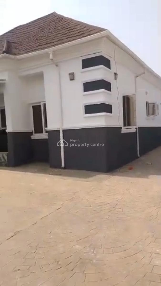 3bedroom Bungalow with 2room Bq, Efab Verizon Estate, Gwarinpa, Abuja, Detached Bungalow for Rent