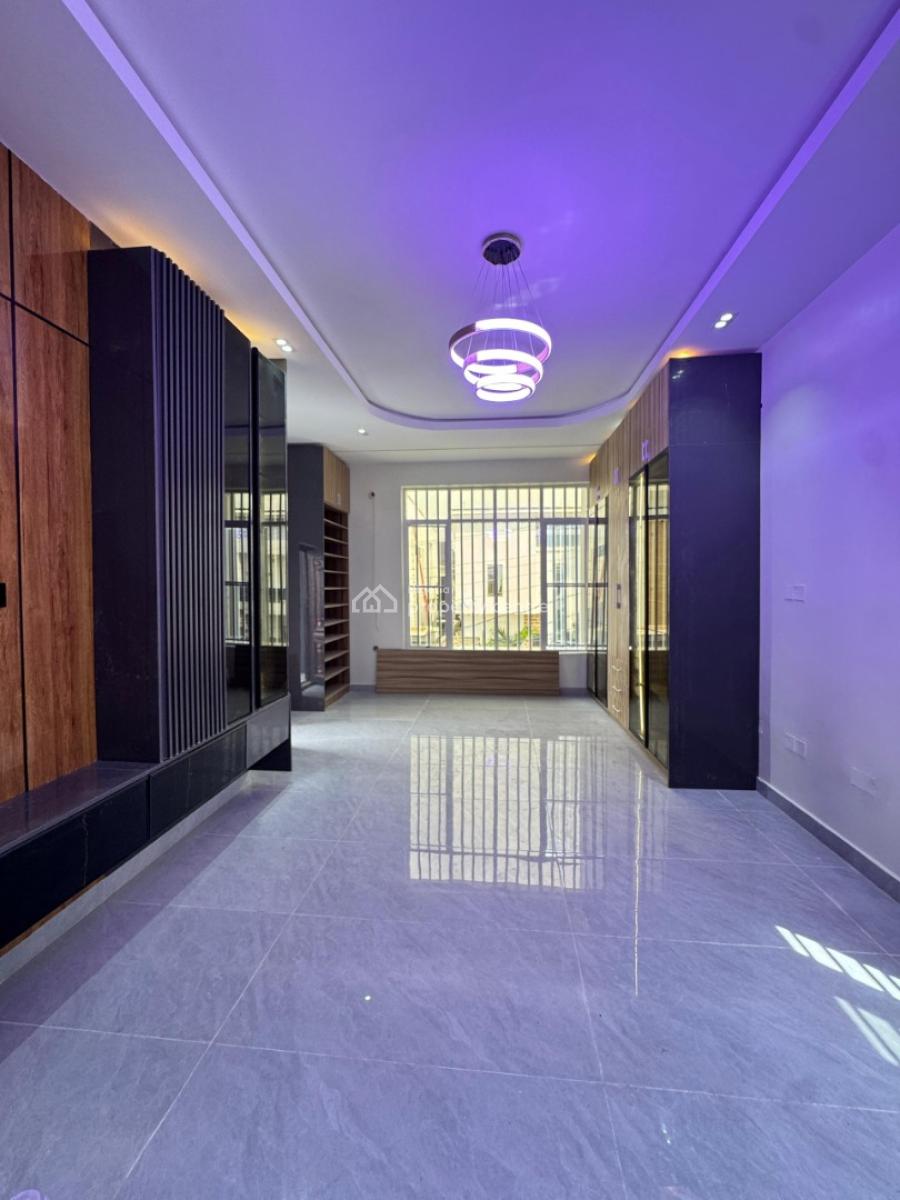 Stunning 5bedroom Duplex with a Bq and an Inverter Located in an Estat, Osapa, Lekki, Lagos, Detached Duplex for Sale