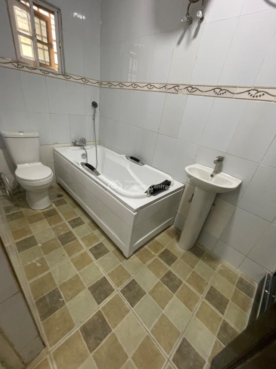 2-bedroom Terrace with Chandeliers, Dawaki News Engineering, Dawaki, Gwarinpa, Abuja, Terraced Duplex for Rent