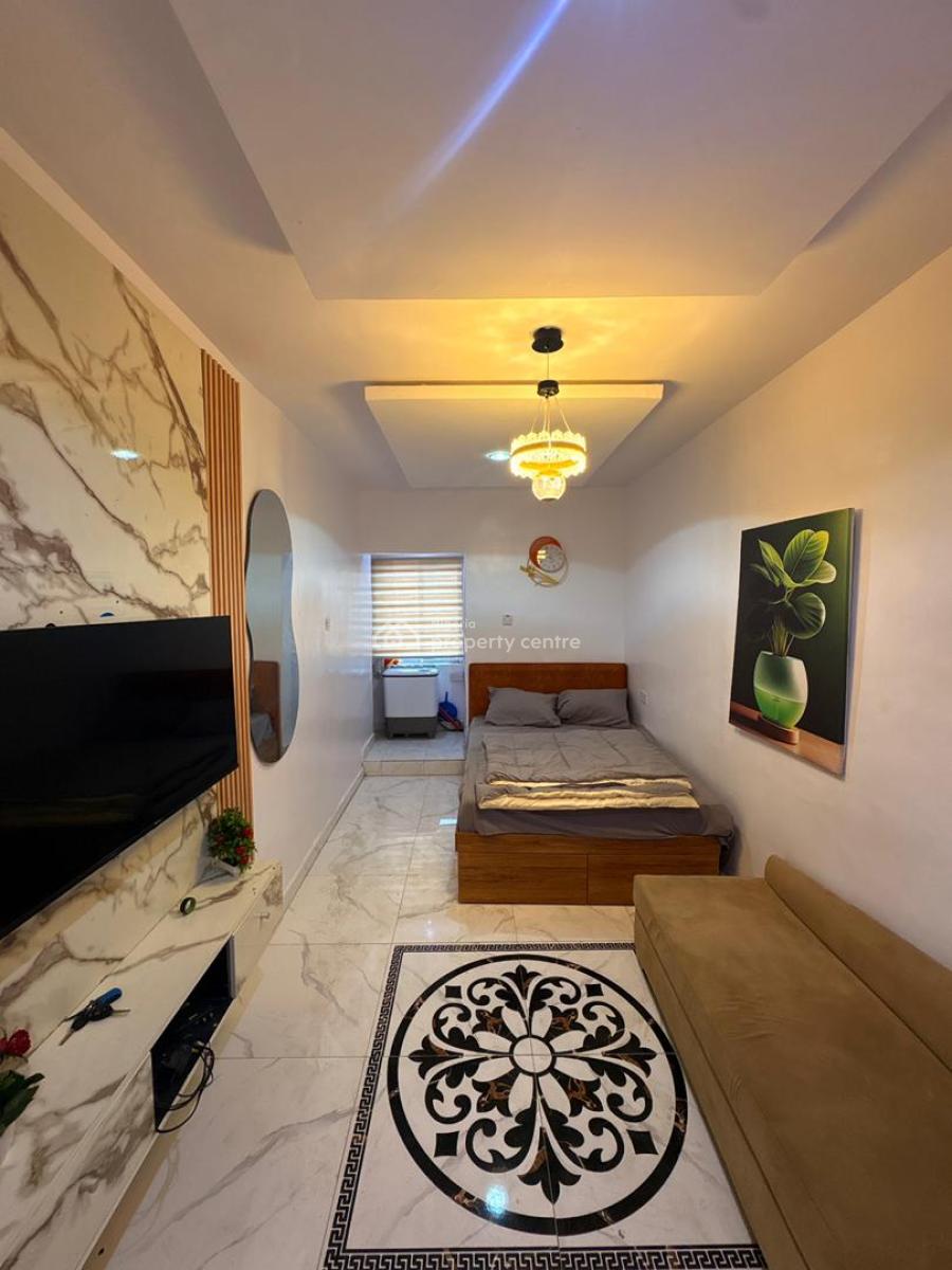 a Serviced and Furnished Studio Apartment, Off Randle Avenue, Surulere, Lagos, Self Contain (single Rooms) Short Let