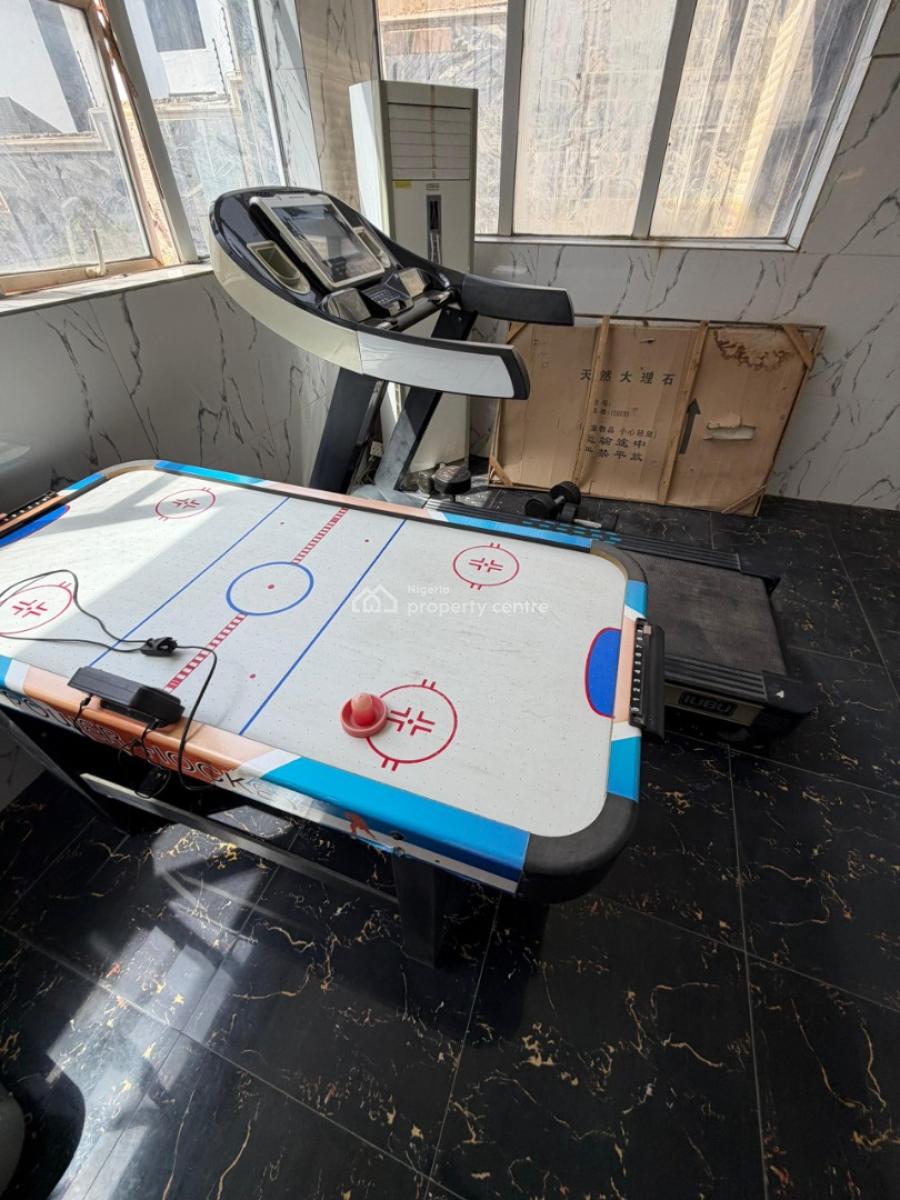 Self Contain with Swimming Pool & Gym, Guzape District, Abuja, Self Contain (single Rooms) for Rent