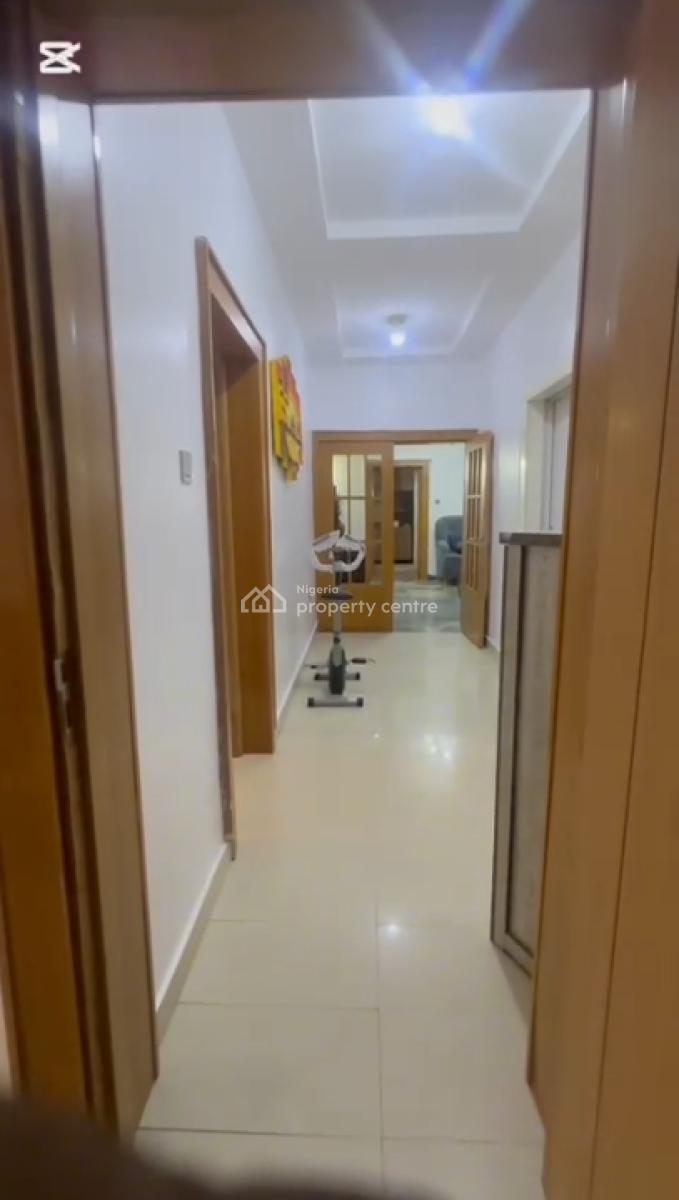 Furnished 2 Bedroom Flat, Tarred Road, Guzape District, Abuja, Flat / Apartment for Rent