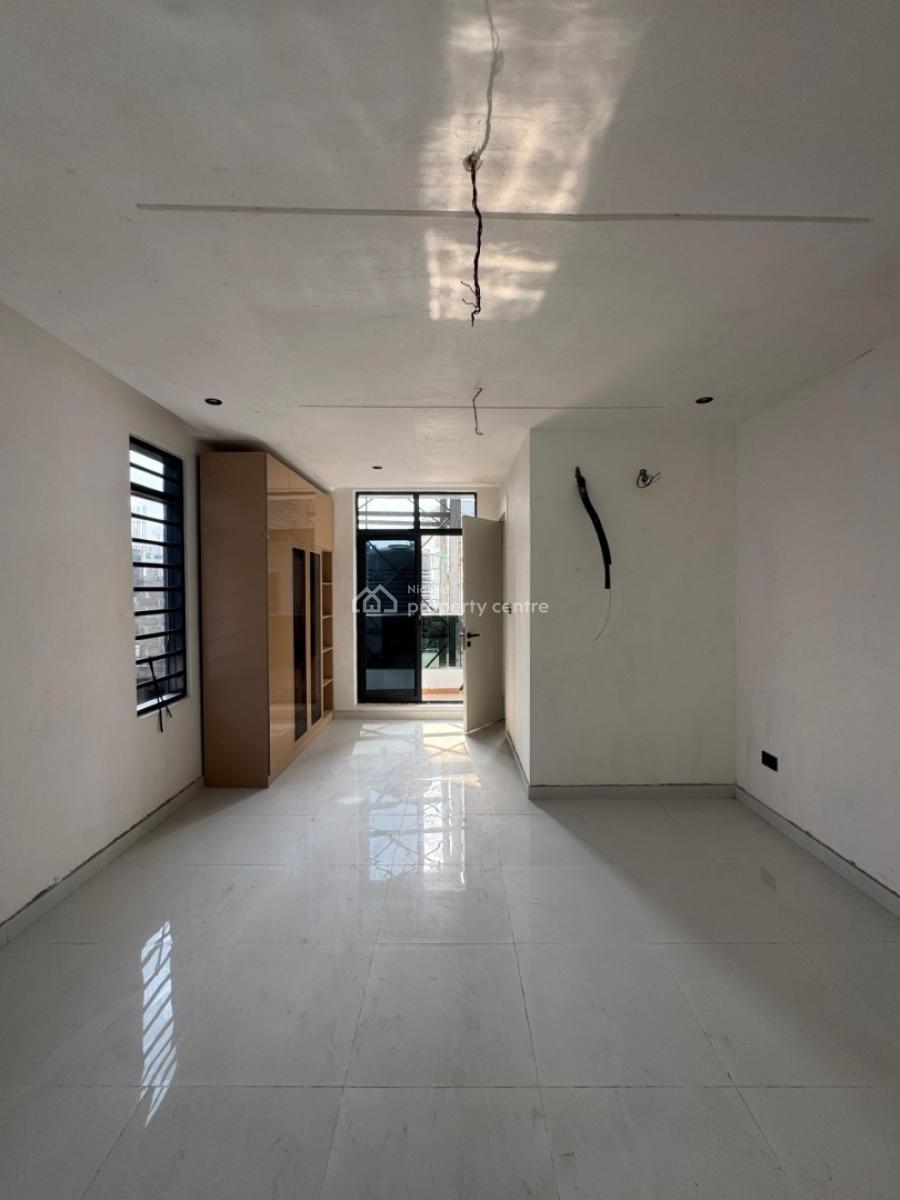 Decently Built 2 Bedroom Apartment with Elevator, Close Proximity to Blenco Supermarket, Ikate, Lekki, Lagos, Flat / Apartment for Sale