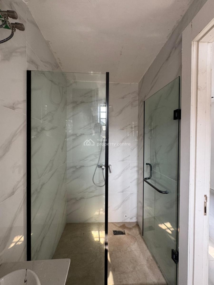 Decently Built 2 Bedroom Apartment with Elevator, Close Proximity to Blenco Supermarket, Ikate, Lekki, Lagos, Flat / Apartment for Sale