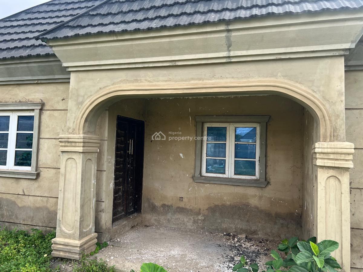 4 Bedroom, All En-suite and 2 Living Room Bungalow in a Serene Area, Lane 11, Dalute, Akala Express Way, New Garage, Oluyole, Oyo, Detached Bungalow for Sale