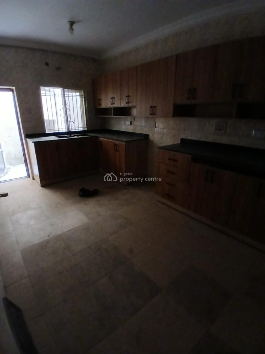 Three Bedroom Terraced Duplex, Lekki Phase 1, Lekki, Lagos, Terraced Duplex for Rent
