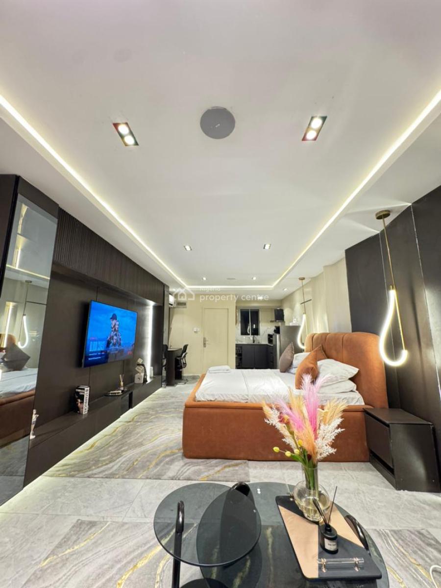 Spacious Studio Apartment with Mini Sea View & Work Area, Lekki Phase 1, Lekki, Lagos, Self Contain (single Rooms) Short Let