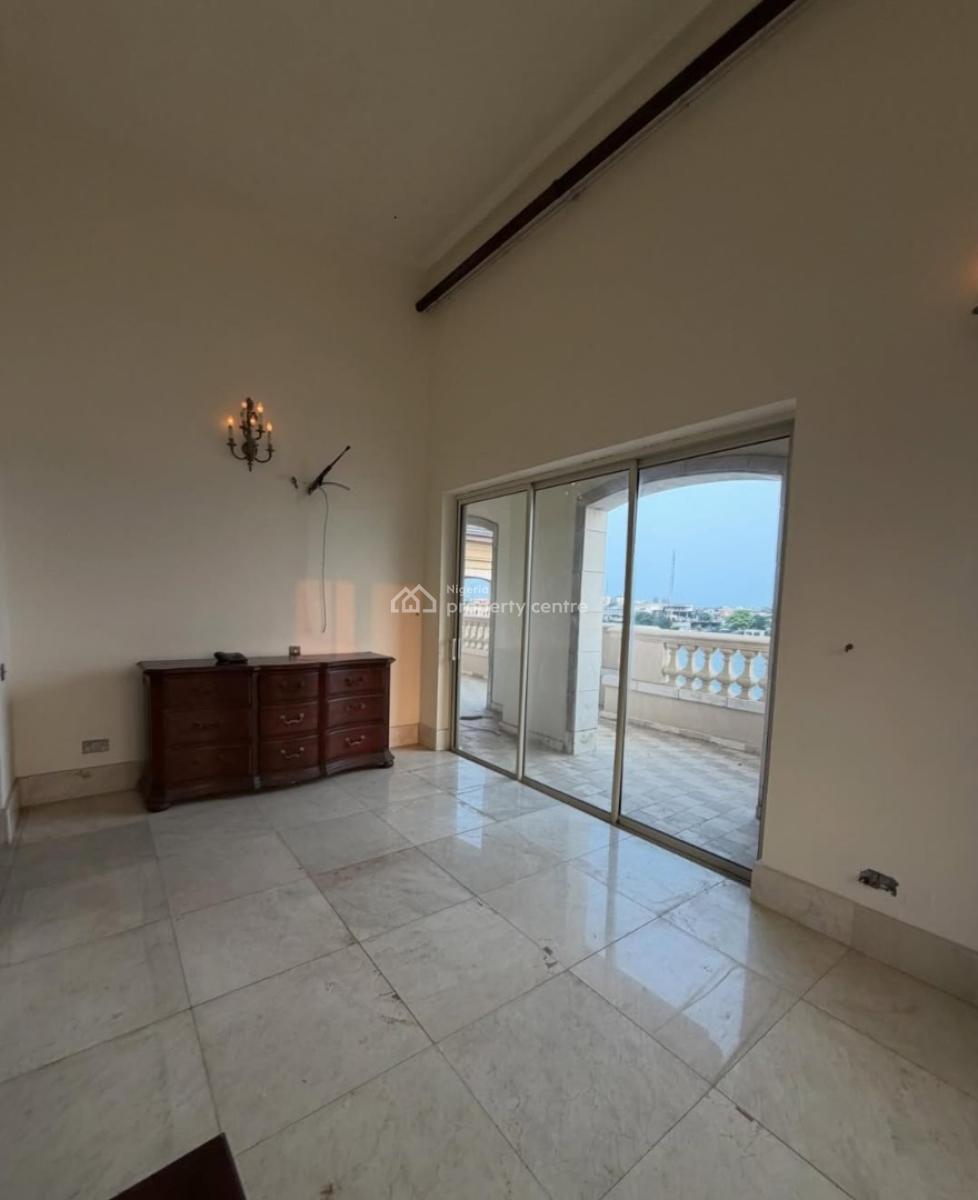 Serviced with 24/7 Power Supply 2 Bedroom En-suite Penthouse Apartment, Ikoyi, Lagos, Flat / Apartment for Rent