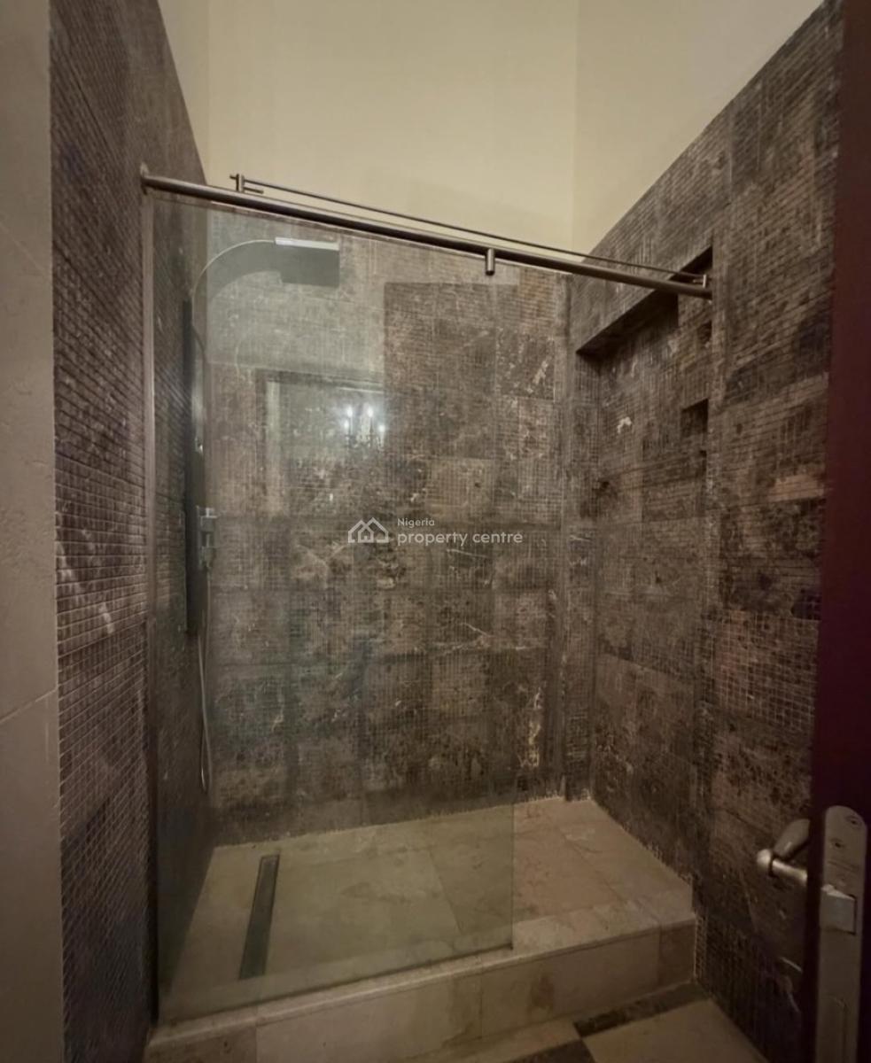 Serviced with 24/7 Power Supply 2 Bedroom En-suite Penthouse Apartment, Ikoyi, Lagos, Flat / Apartment for Rent