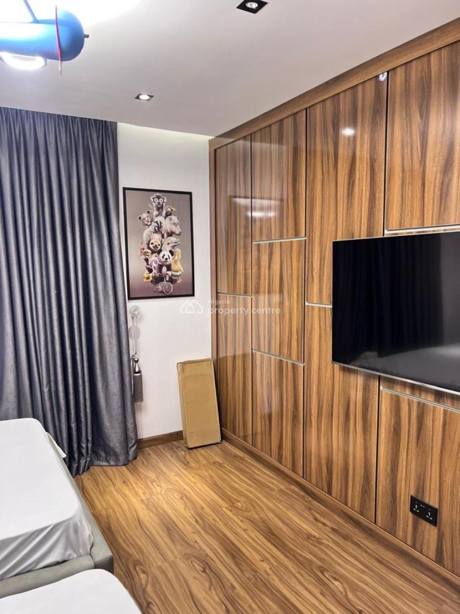 Luxury Waterfront 3 Bedroom Furnished Apartment, Off Admiralty Road, Lekki Phase 1, Lekki, Lagos, Flat / Apartment for Rent