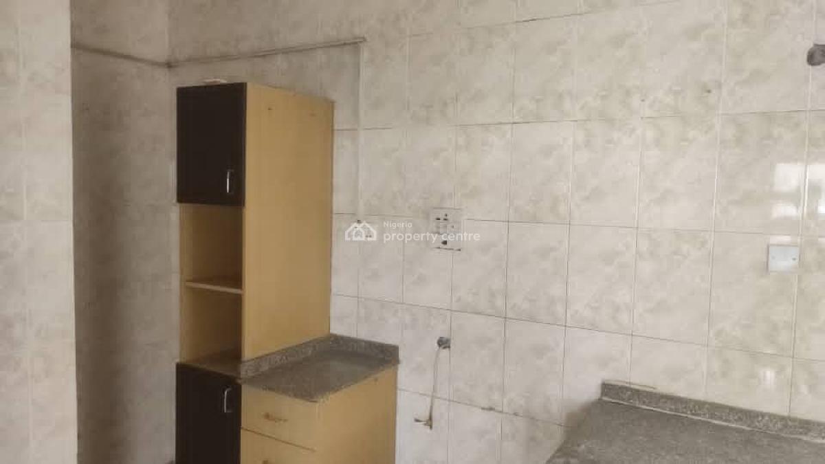 Fully Renovated, Spacious 2 Bedroom Flat with Guest Toilet, Wuye, Abuja, Flat / Apartment for Rent