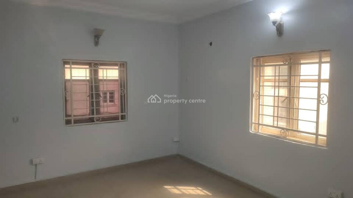Fully Renovated, Spacious 2 Bedroom Flat with Guest Toilet, Wuye, Abuja, Flat / Apartment for Rent