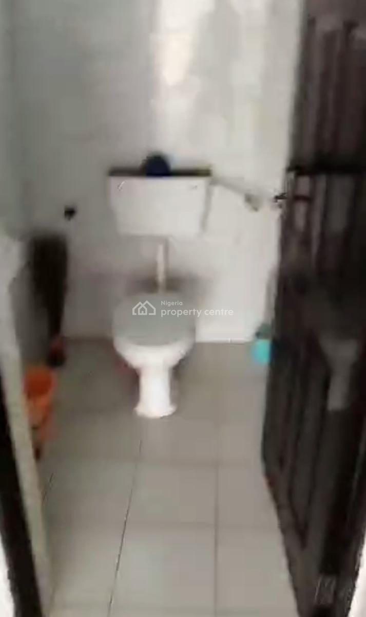 a Shop Space of 70 Sqm 2nd Floor Available, Wuse 2, Abuja, Shop for Rent