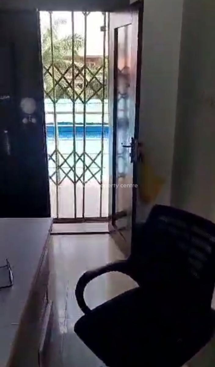 a Shop Space of 70 Sqm 2nd Floor Available, Wuse 2, Abuja, Shop for Rent