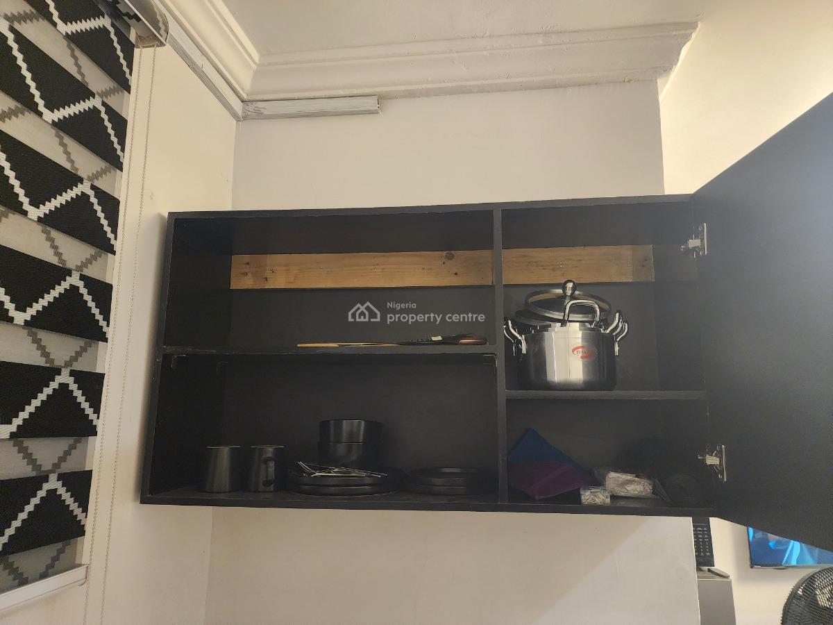 Modern Mini-flat W/ 24/7 Power and Wi-fi, 34 Akilo Street, Shomolu, Lagos, Self Contain (single Rooms) Short Let
