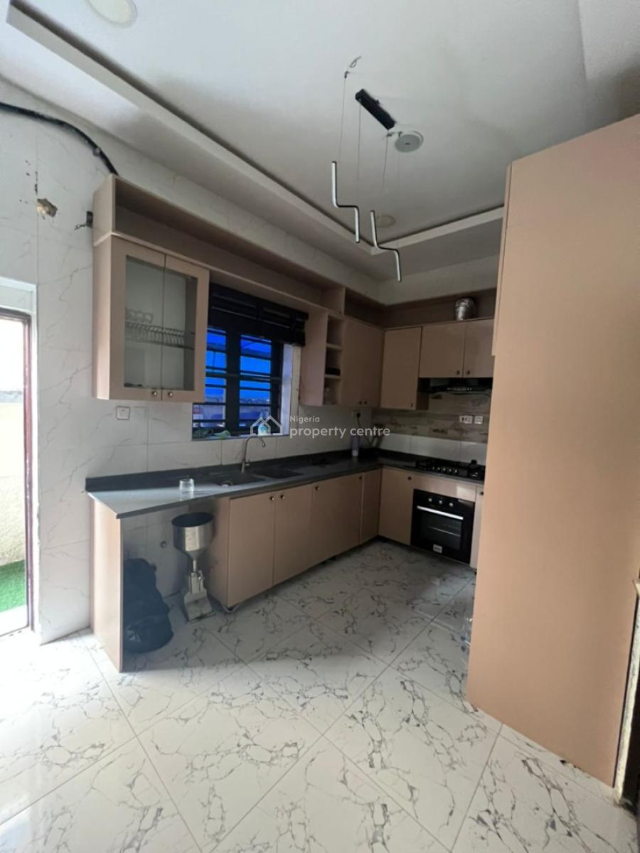 Well Maintained Spacious 4bedroom Terrace Duplex, in a Secured Estate at Lekki Courtyard Homes, Ikota, Lekki, Lagos, Terraced Duplex for Sale