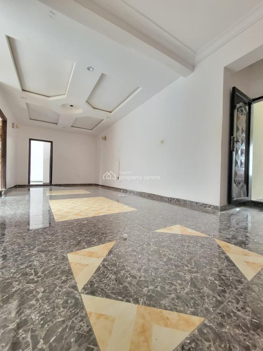 Standard Ensuit 1 Bedroom Apt Upfloor, in a Secured Est, Badore, Ajah, Lagos, Mini Flat (room and Parlour) for Rent